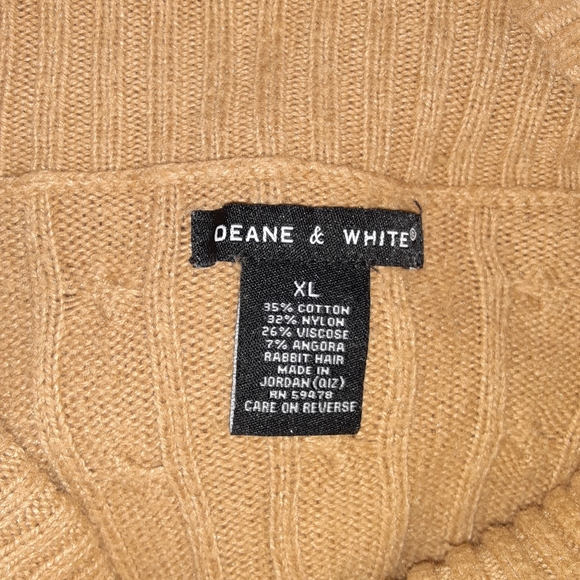 Deane & White tan angora blend turtle neck sweater size XL - Picture 3 of 3